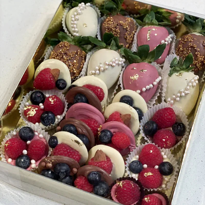 Қыз және пенис